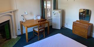 Queen Street Property's room