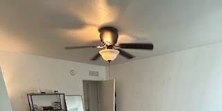 Luca Persistent's room