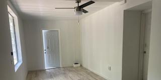 Tomas's room