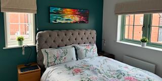 Jo's room
