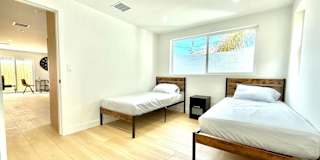 Israel's room
