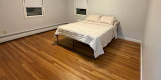 Brooke Viviers's room