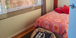 Lisa's room