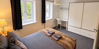 Lynda Kate Savill's room