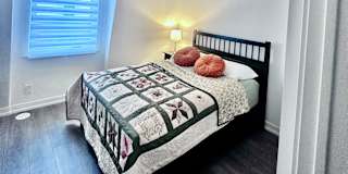 Spruce Pine Cres's room