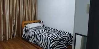 Lawrence kwek's room