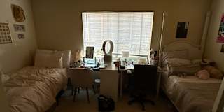 Yanell's room