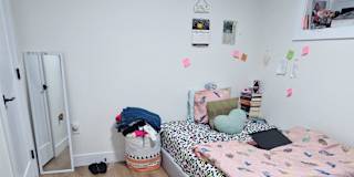 Asiya's room