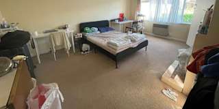 Yik Yu's room