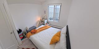 Van House's room