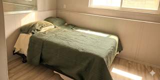 Annalyse's room