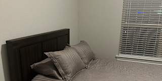 Hanna G.'s room