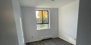 Neh's room