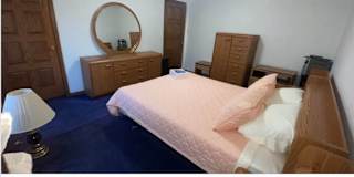 THOMAS's room
