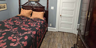 robert a gustafson's room