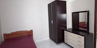 Lee's room