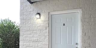 Alcove Rooms's room