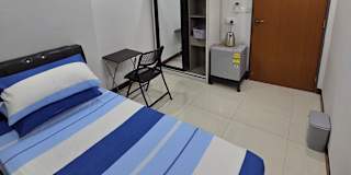 Viknes's room