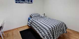 Ali's room