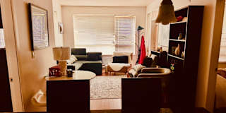Nicole H's room