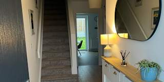 kyle gillanders's room