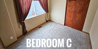 HomeCrew's room