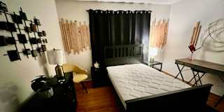Mike O's room