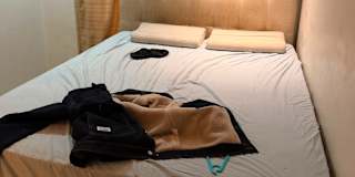 Dee's room