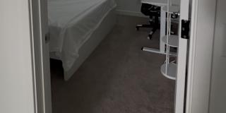 Leslie's room
