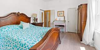 Sylvie P's room