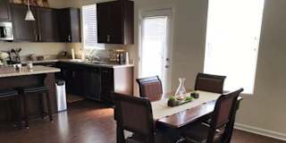 Alcove Rooms's room