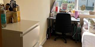 Gislen's room
