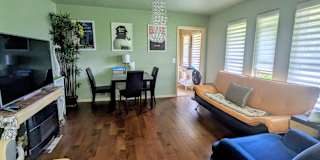 Iny's room
