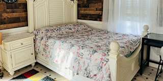 Shaheda's room
