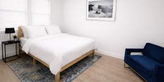 Jasmine's room