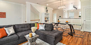 Alcove Rooms's room