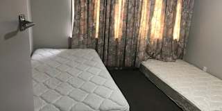Qamar's room