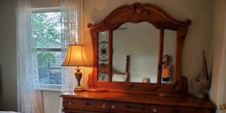 Jebbie's room