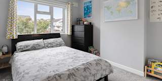 Tom's room