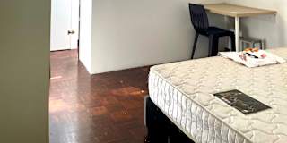 Jenn's room