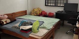 Husen's room