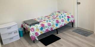 Neda's room