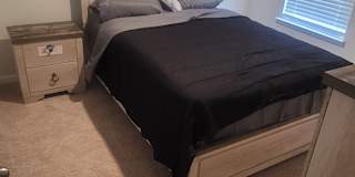 Ken's room
