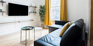 HelloMontreal's room