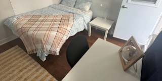 Arslan Busra Sky's room