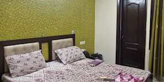 Shine's room