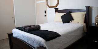 Ines's room