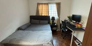 Arin's room