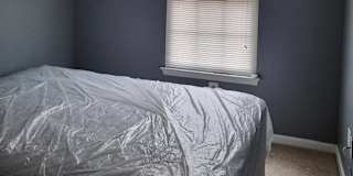 Naomi's room
