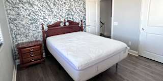Miriana's room